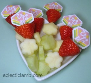 Hinamatsuri Fruit Kabobs