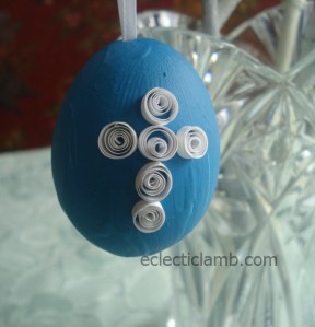 White Cross Quilled Egg