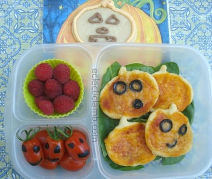 Jack-o-Lantern Pizza Lunch