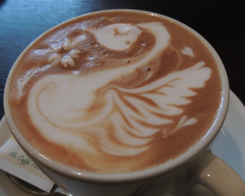 Swan Latte Art