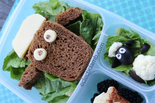 Shawn the Sheep food