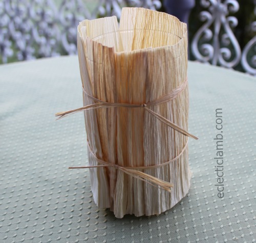 Simple Corn husk votive