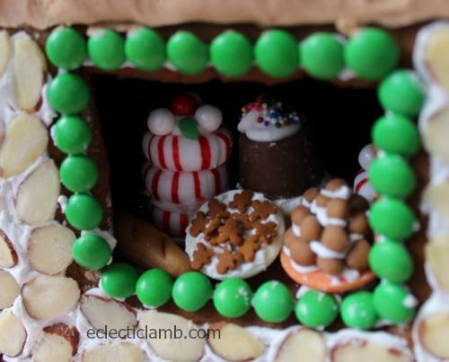 Miniature sweets bakery window