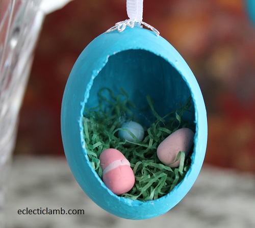 Easter Eggs in Grass Diorama Egg