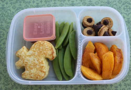 squirrel-pancakes-for-lunch