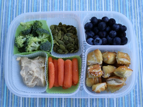 pretzel-bites-snack-lunch