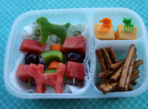 dog-cat-on-stick-snack-lunch