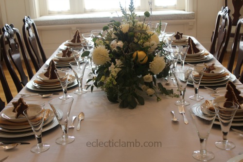 3d-gingerbread-deco-on-table