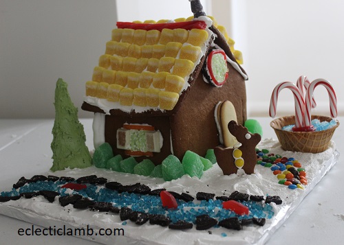 GingerbreadHouseStreamFountain