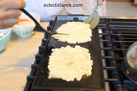 Flipping the blintzes