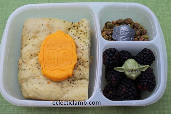 R2D2 lunch