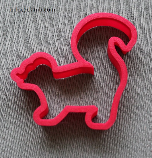 Skunk Cookie Cutter.jpg