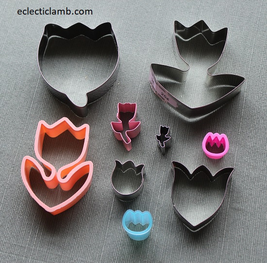 Tulips Cookie Cutters.jpg