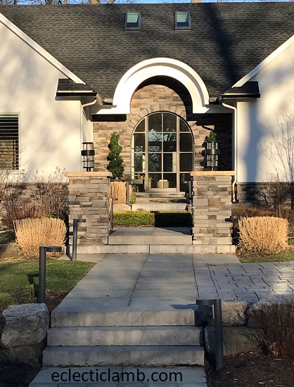 Curved Entryway