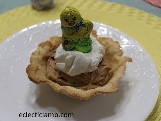 Individual Easter Peanut Butter Pie