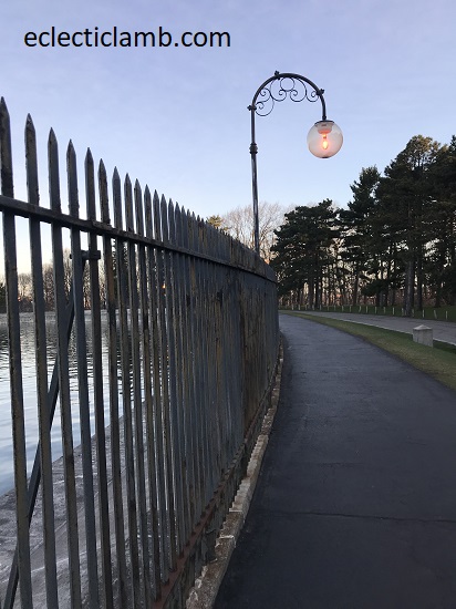 path around reservoir
